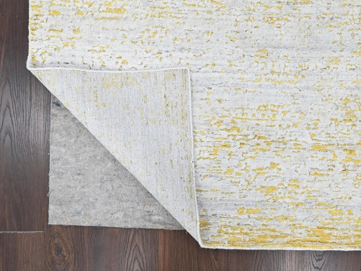 Modern / Contemporary hand-knotted wool/silk rug in Yellow, 9'1" x 12'1" — SKU O010513 (view 4)
