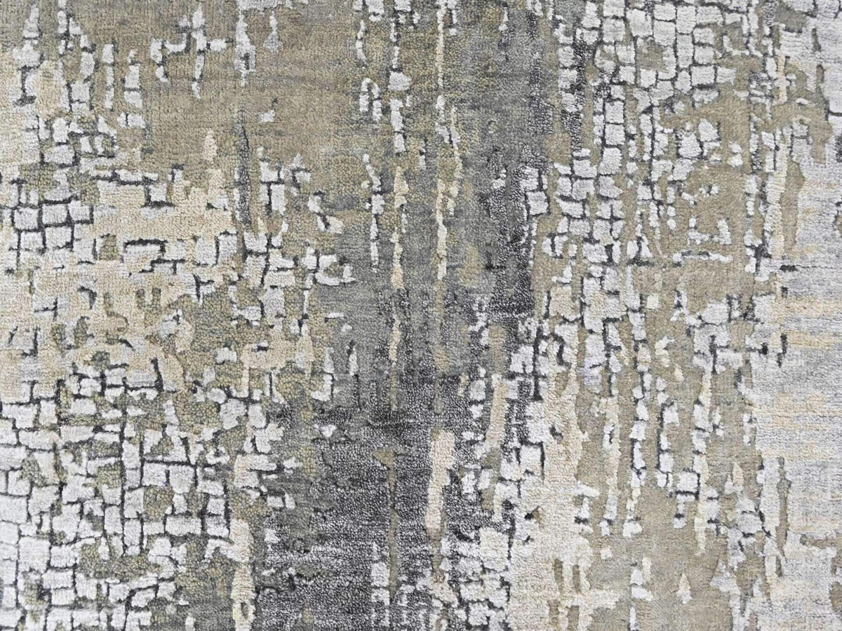 Modern / Contemporary hand-knotted wool/silk runner in Gray, 2'8" x 8'1" — SKU O010517 (view 5)