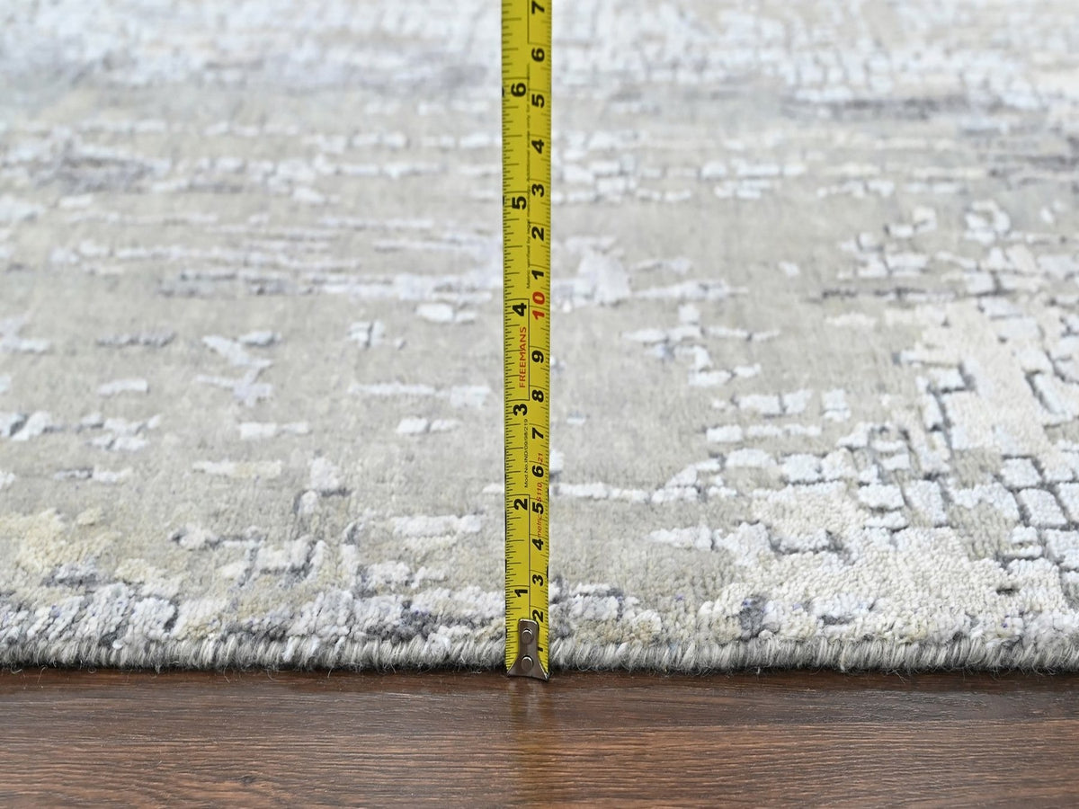 Modern / Contemporary hand-knotted wool/silk runner in Gray, 2'8" x 8'1" — SKU O010517 (view 7)