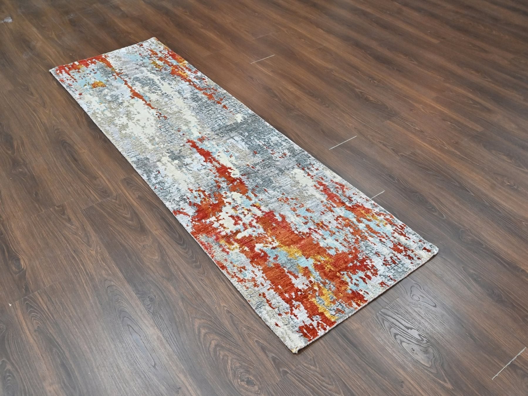 Orange 2'6" x 7'11" Modern and Contemporary Hand knotted Wool/Silk Rug - Sku: O010520