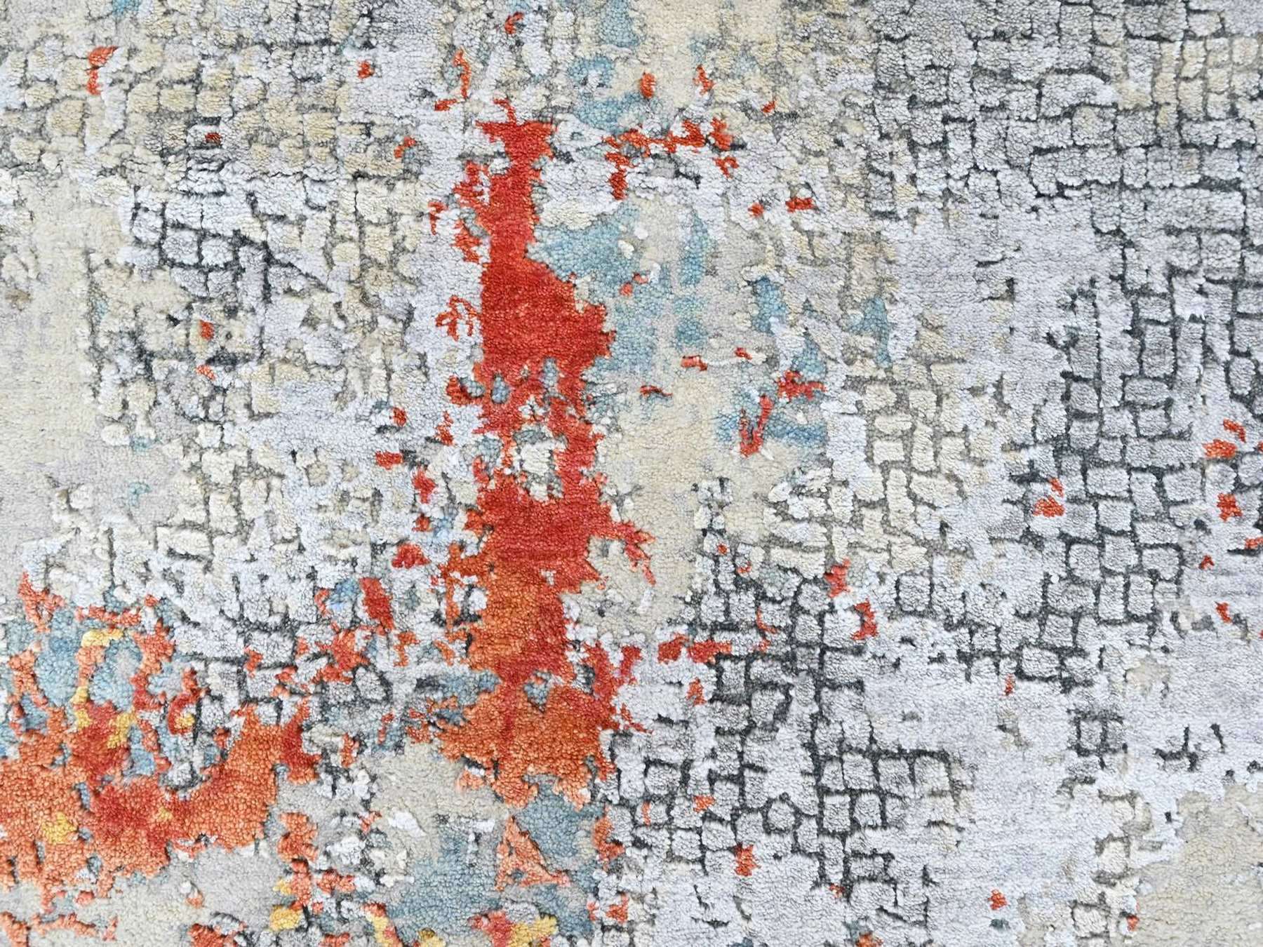 Modern / Contemporary hand-knotted wool/silk rug in Orange, 4'1" x 5'11" — SKU O010521 (view 5)