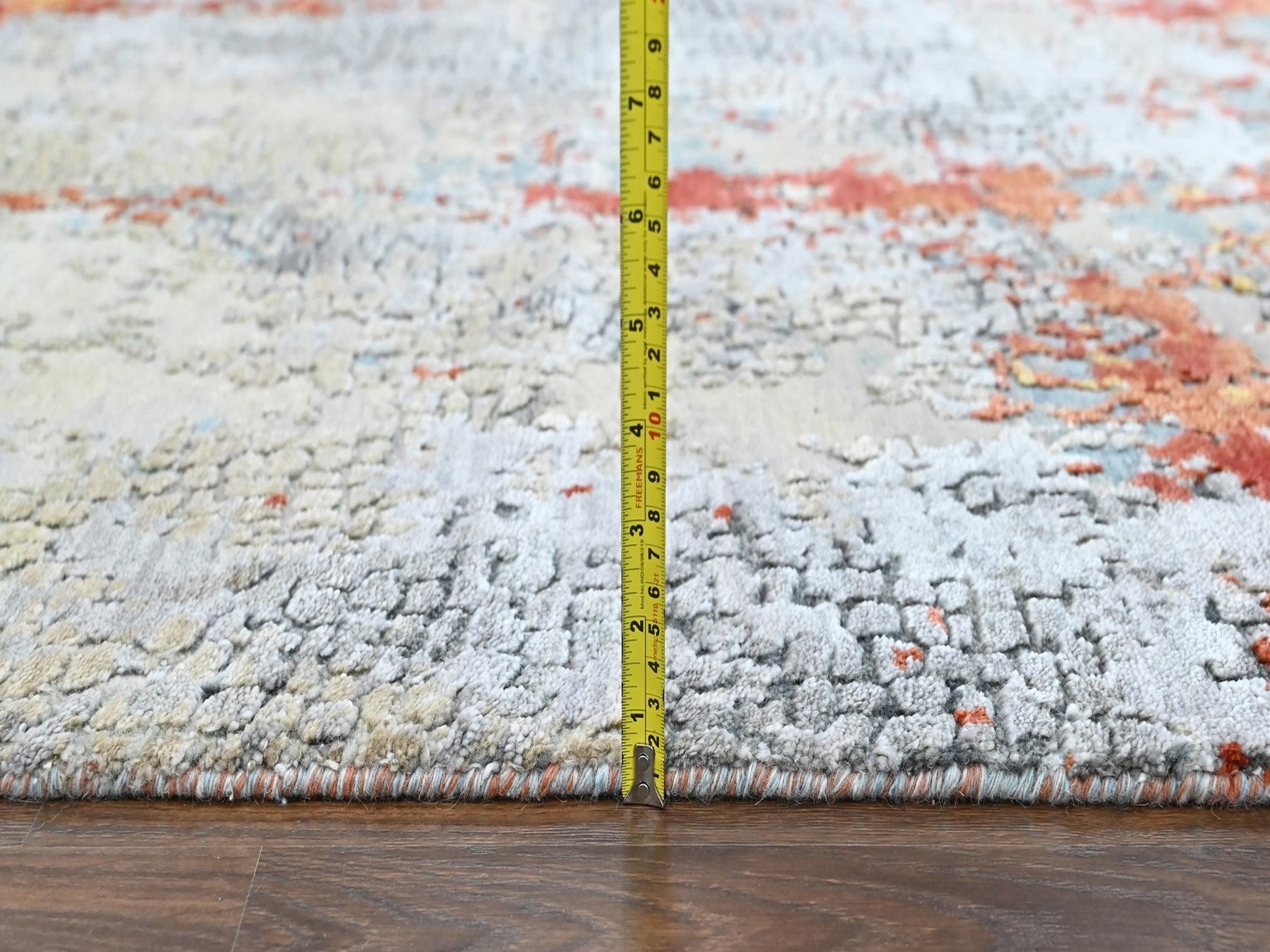 Modern / Contemporary hand-knotted wool/silk rug in Orange, 4'1" x 5'11" — SKU O010521 (view 7)