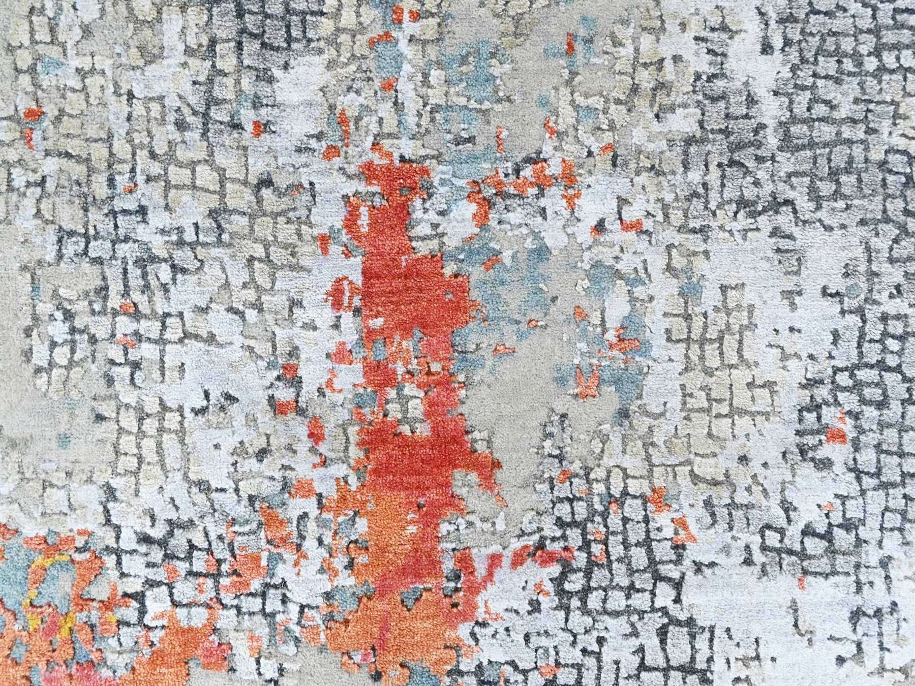 Modern / Contemporary hand-knotted wool/silk rug in Orange, 4'11" x 6'10" — SKU O010522 (view 5)