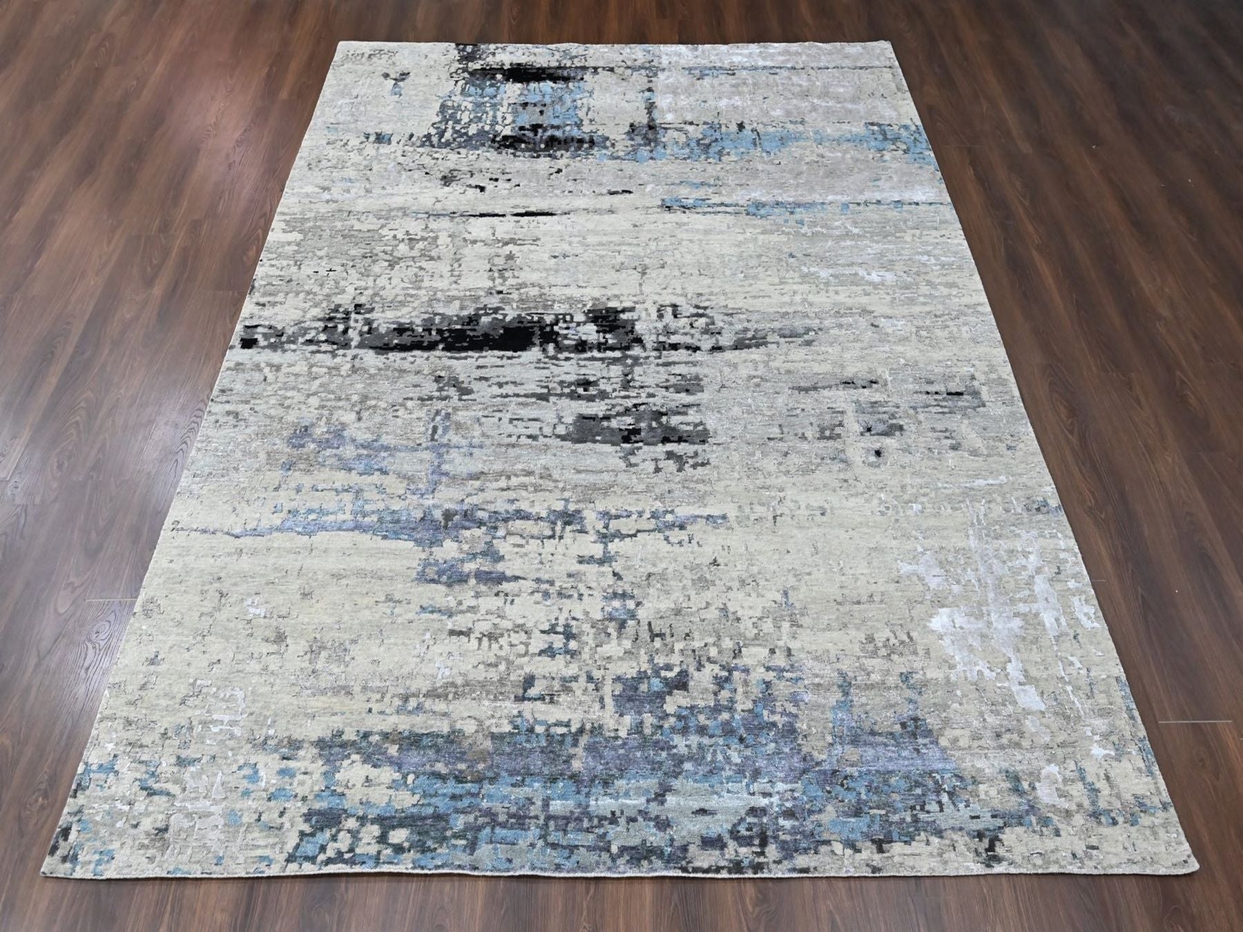 Modern / Contemporary hand-knotted wool/silk rug in Beige, 9' x 11'9", SKU O010561 (view 2)