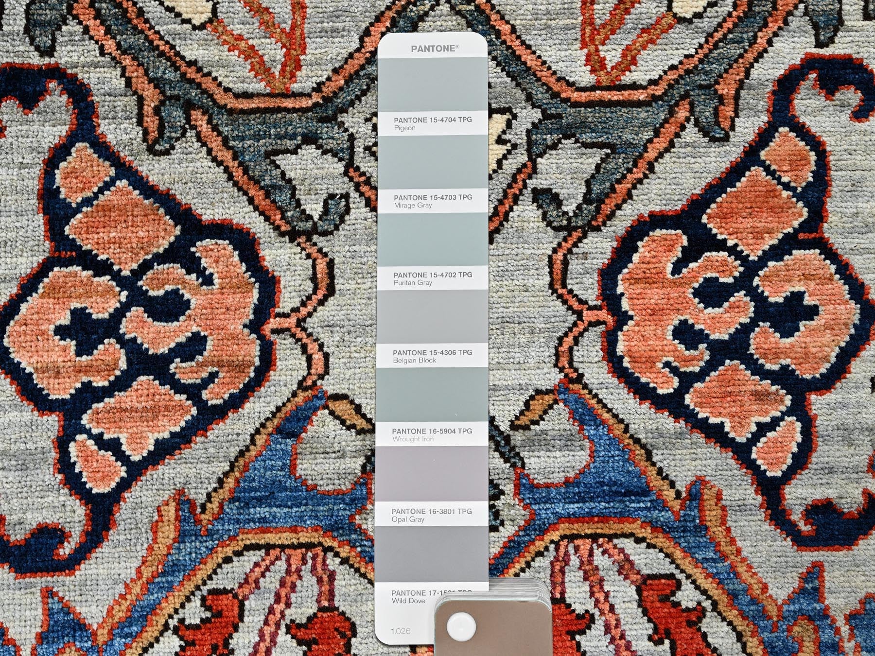 Tribal & Geometric hand-knotted wool runner in Gray, 2'6" x 8'1" — SKU O01069 (view 4)