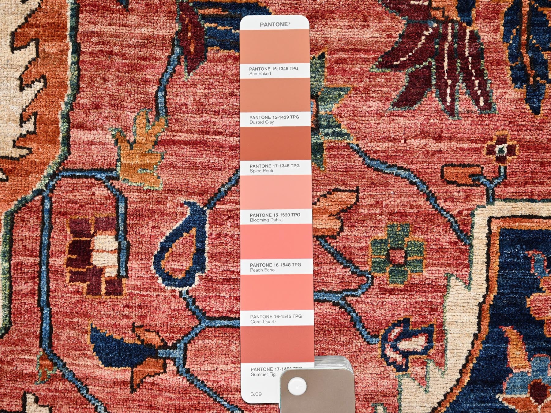 Heriz Tribal & Geometric hand-knotted wool rug in Red, 10'2" x 13'8" — SKU O01094 (view 7)