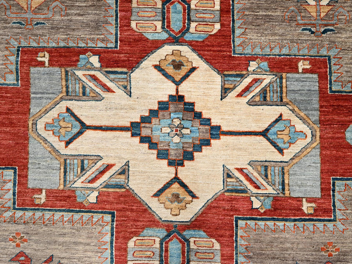 Tribal & Geometric hand-knotted wool rug in Gray, 9'1" x 11'6" — SKU O01143 (view 8)