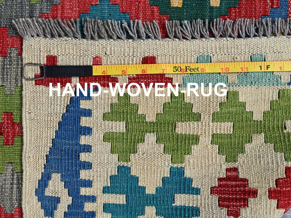 Kilim Flat-Weave hand-knotted wool rug in Red & Ivory, 6'11" x 9'10" — SKU O01241 (view 5)