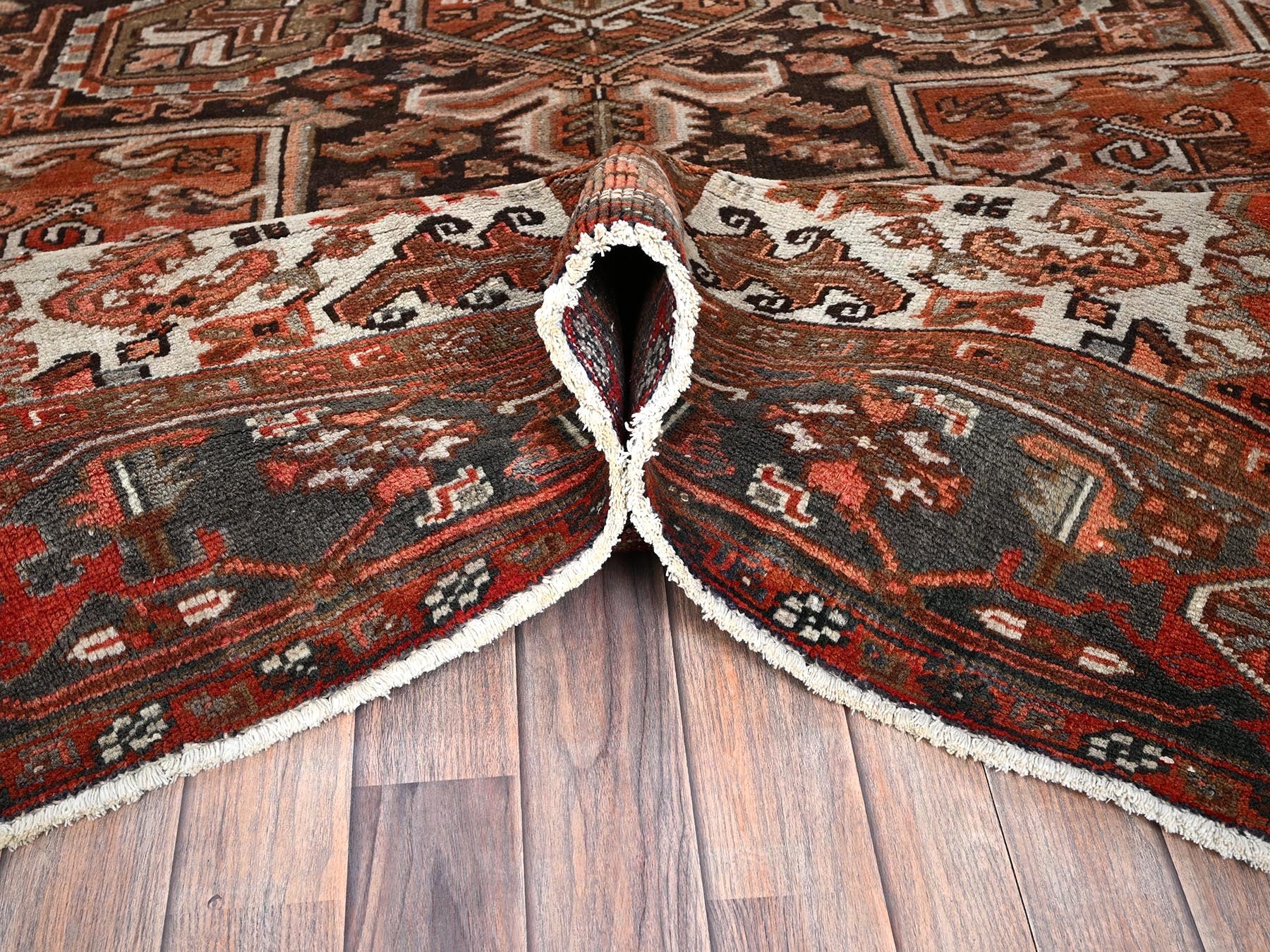 Heriz Heriz hand-knotted wool rug in Red & Chocolate Brown, 8'4" x 11'4" — SKU O01254 (view 5)