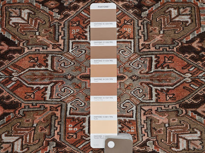 Heriz Heriz hand-knotted wool rug in Red & Chocolate Brown, 8'4" x 11'4" — SKU O01254 (view 8)