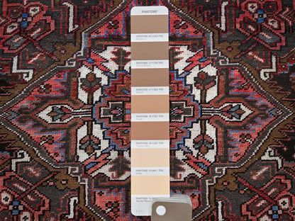 Heriz Heriz hand-knotted wool rug in Red & Chocolate Brown, 8'4" x 10'3" — SKU O01255 (view 8)