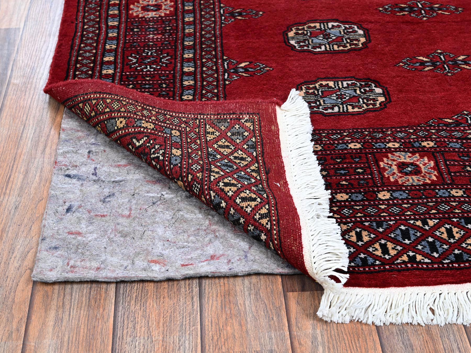 Tribal & Geometric hand-knotted wool rug in Red, 4'2" x 6'2" — SKU O01308 (view 3)
