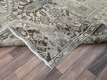Heriz Heriz hand-knotted wool rug in Gray & Chocolate Brown, 8' x 9'4" — SKU O01336 (view 6)