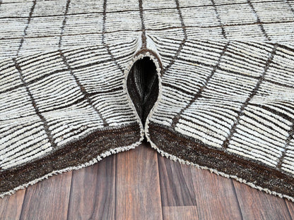 Ivory 9'6" x 11'8" Tribal & Geometric Hand knotted Wool Rug - Sku: O01340