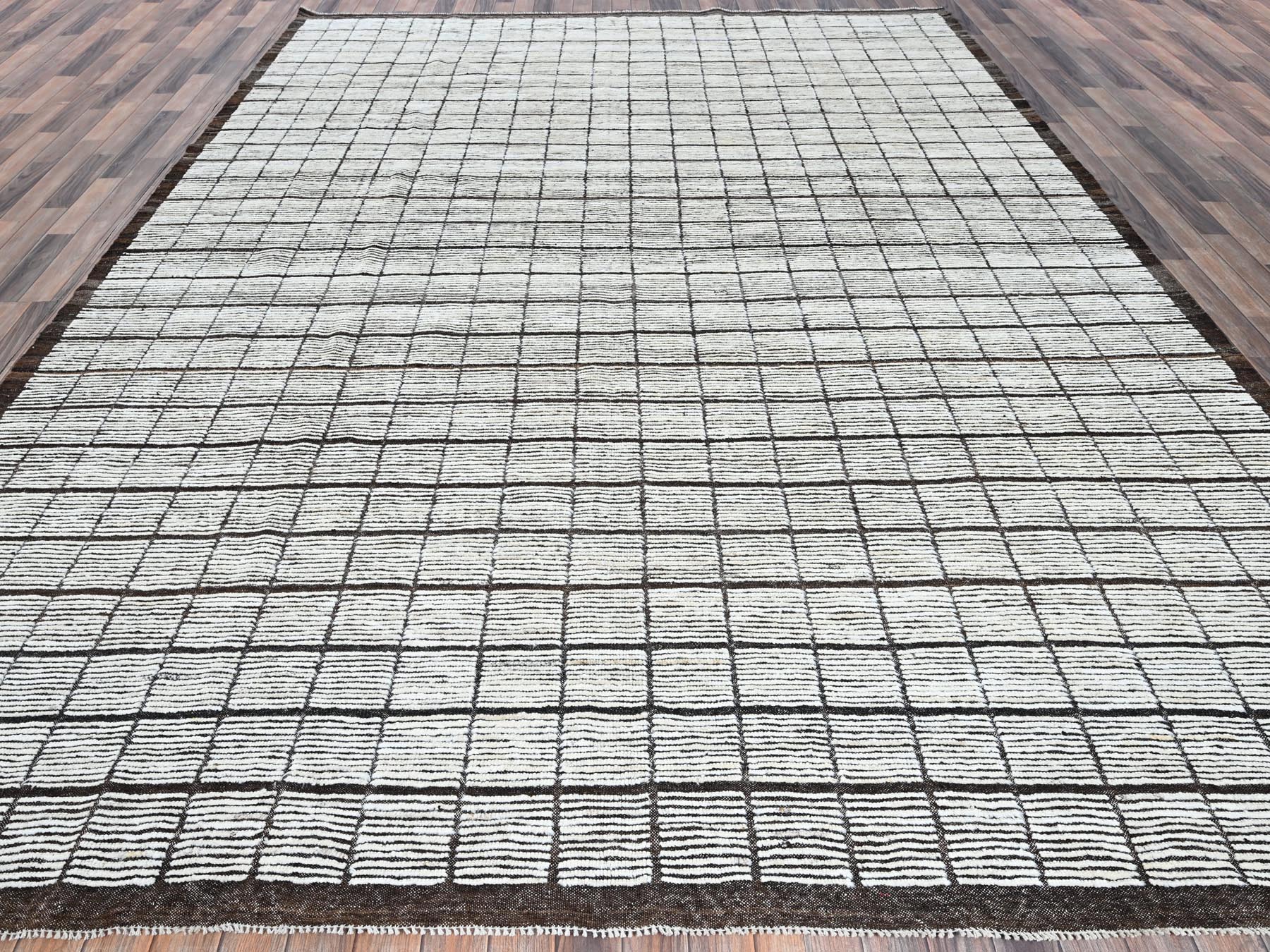 Ivory 10'5" x 13'8" Tribal & Geometric Hand knotted Wool Rug - Sku: O01341