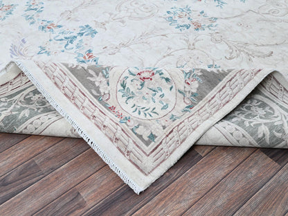 Aubusson Fine Oriental hand-knotted wool rug in Ivory & Gray, 9' x 11'9" — SKU O01370 (view 6)