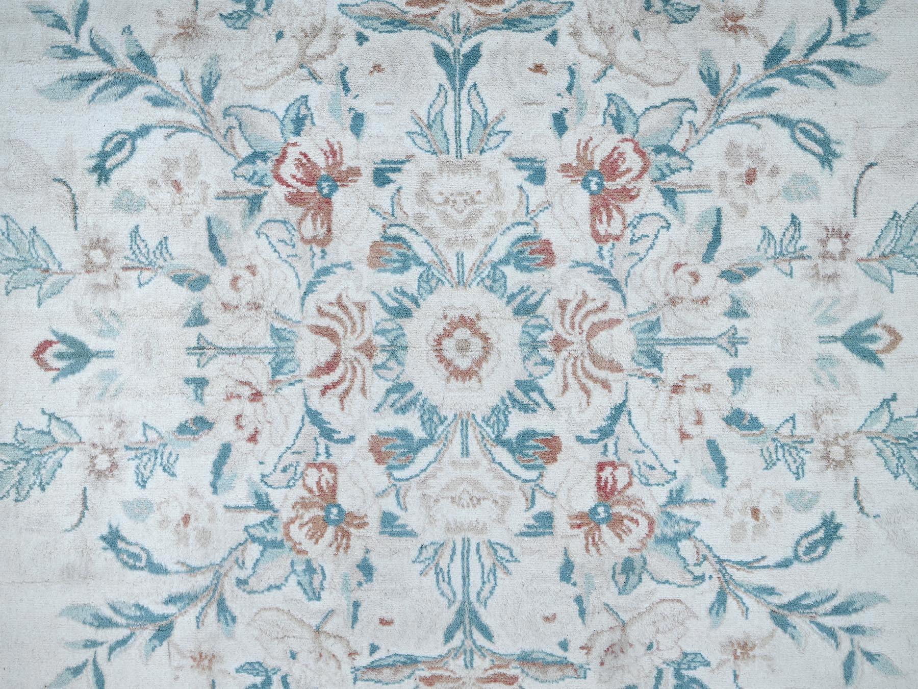 Aubusson Fine Oriental hand-knotted wool rug in Ivory & Gray, 9' x 11'9" — SKU O01370 (view 8)