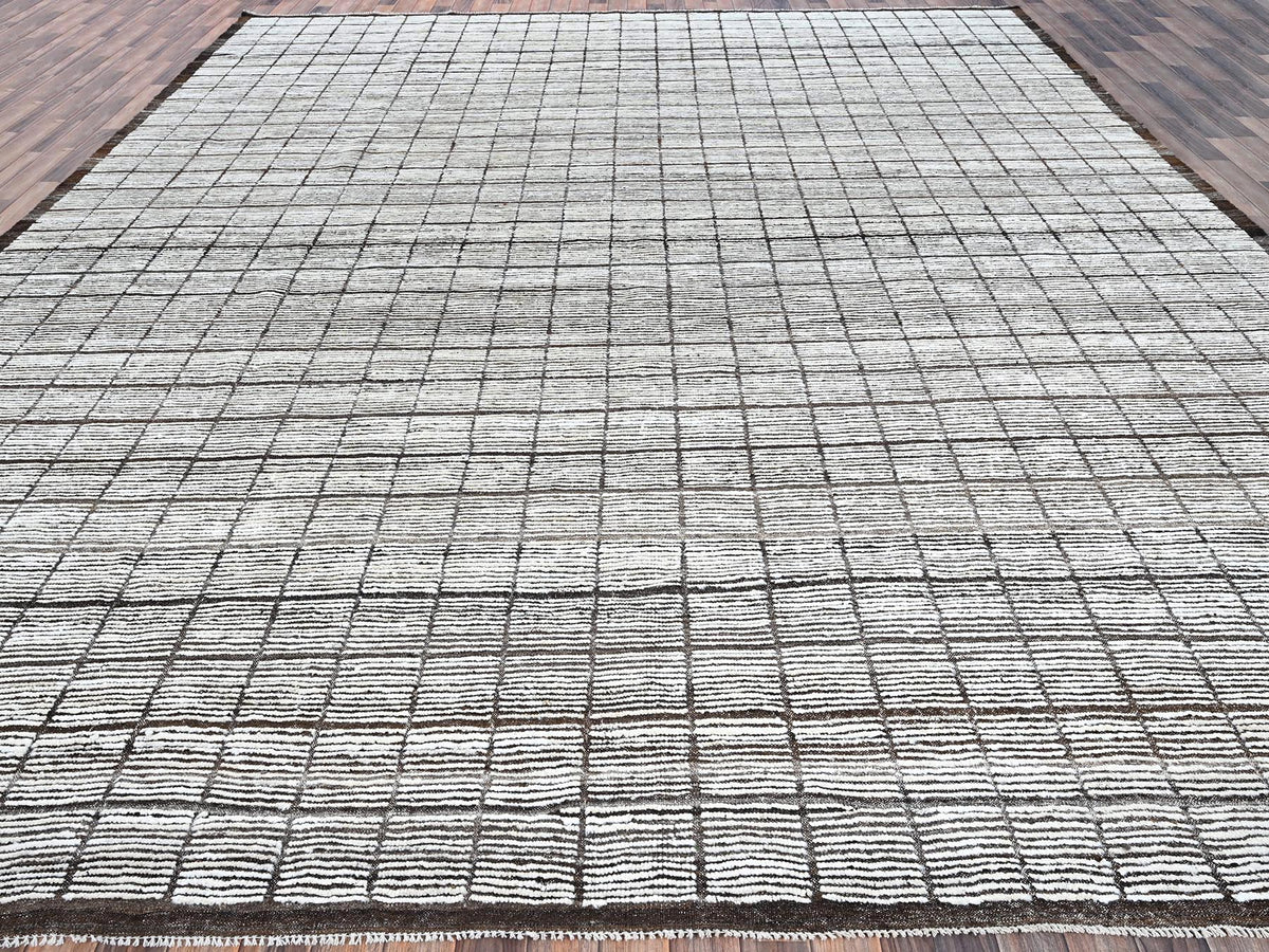 Tribal & Geometric hand-knotted wool rug in Ivory & Chocolate Brown, 12'6" x 14'11" — SKU O01375 (view 2)