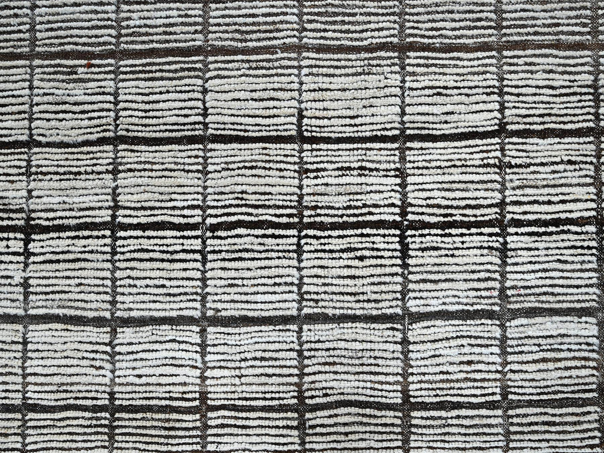 Tribal & Geometric hand-knotted wool rug in Ivory & Chocolate Brown, 12'6" x 14'11" — SKU O01375 (view 8)