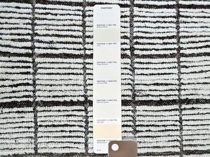 Ivory 2'1" x 2'11" Tribal & Geometric Hand knotted Wool Rug - Sku: O01393