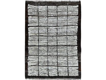 Ivory 2'1" x 2'10" Tribal & Geometric Hand knotted Wool Rug - Sku: O01394
