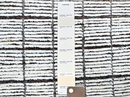 Ivory 2'1" x 2'10" Tribal & Geometric Hand knotted Wool Rug - Sku: O01394