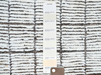 Ivory 2'1" x 2'8" Tribal & Geometric Hand knotted Wool Rug - Sku: O01396