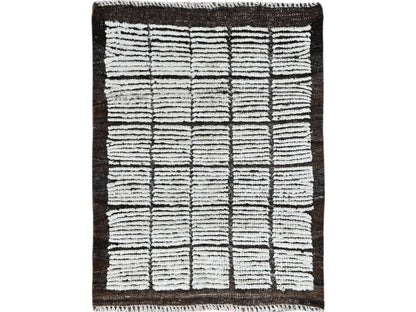 Ivory 2'1" x 2'8" Tribal & Geometric Hand knotted Wool Rug - Sku: O01397