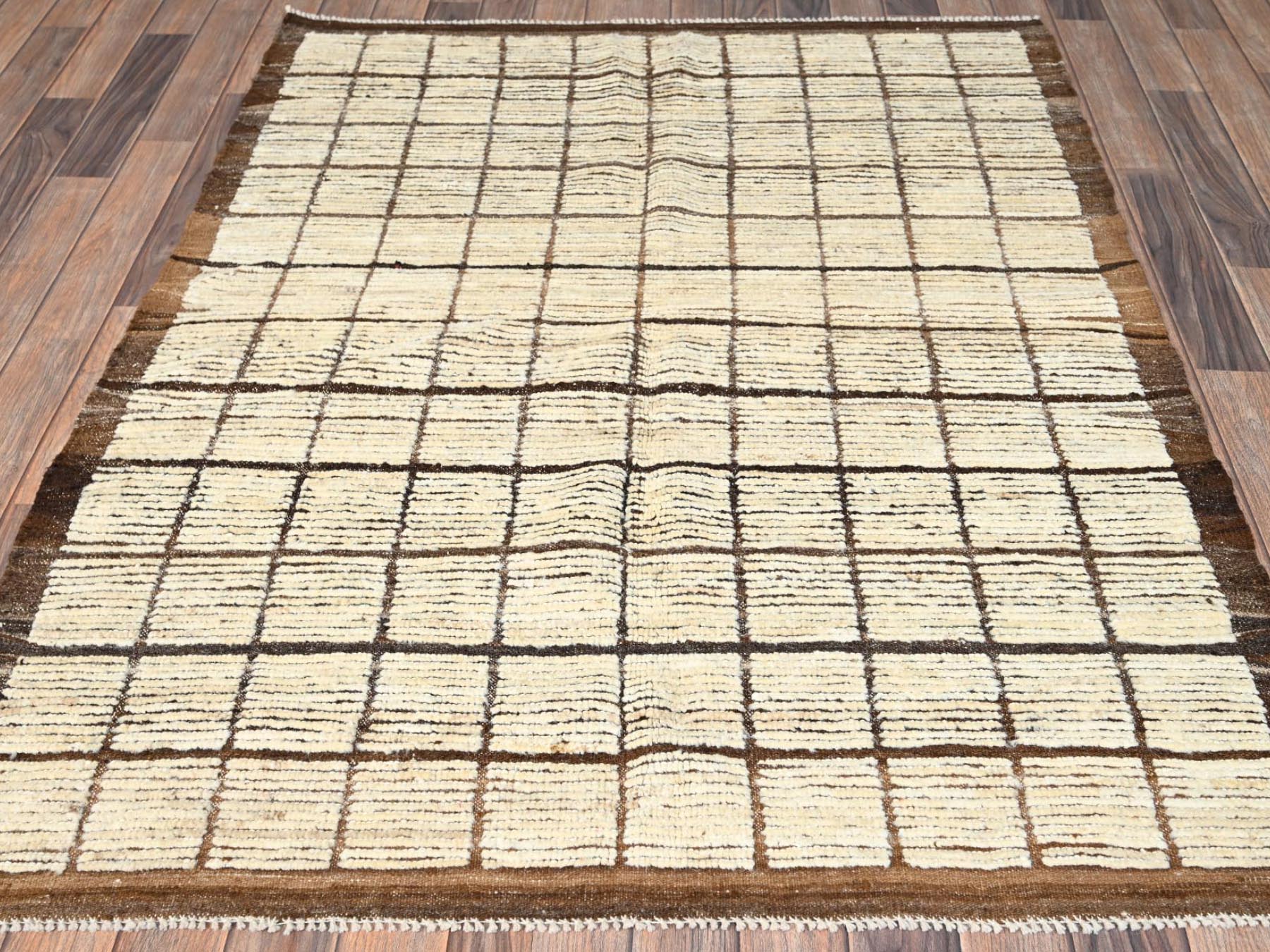 Ivory 4'5" x 5'9" Tribal & Geometric Hand knotted Wool Rug - Sku: O01440