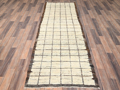 Ivory 2'9" x 7'9" Tribal & Geometric Hand knotted Wool Rug - Sku: O01451