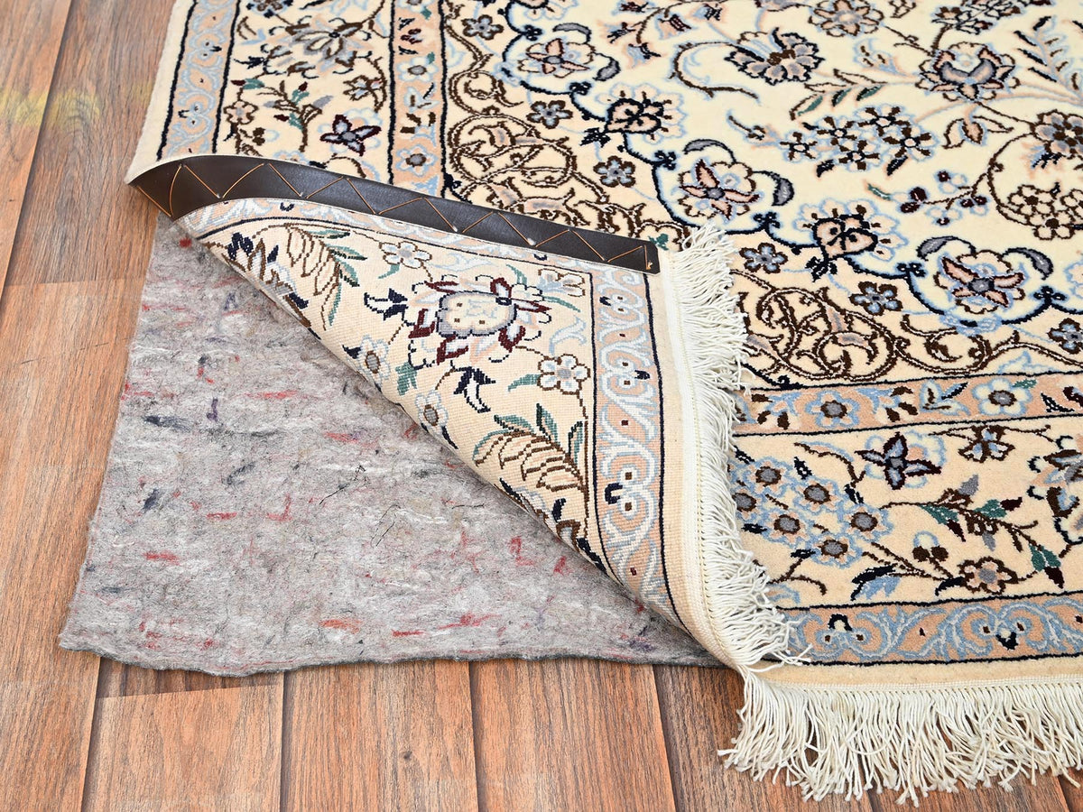 Nain Persian hand-knotted wool/silk rug in Ivory, 5' x 8'3" — SKU O01465 (view 3)