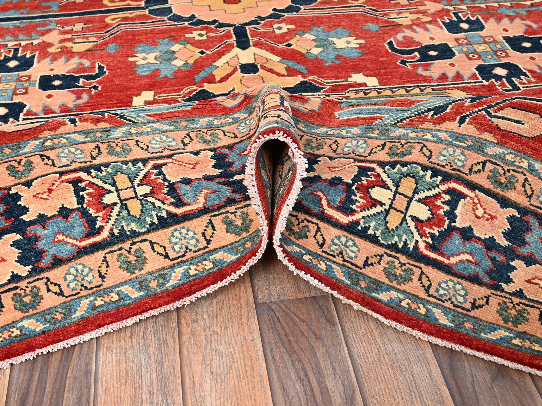Heriz Heriz hand-knotted wool rug in Red & Midnight Blue, 7'10" x 9'7" — SKU O01507 (view 6)