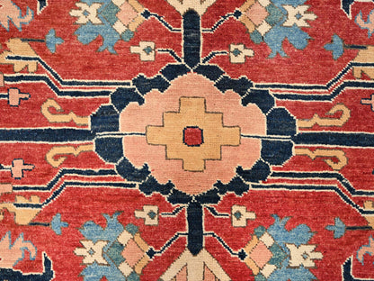 Heriz Heriz hand-knotted wool rug in Red & Midnight Blue, 7'10" x 9'7" — SKU O01507 (view 9)