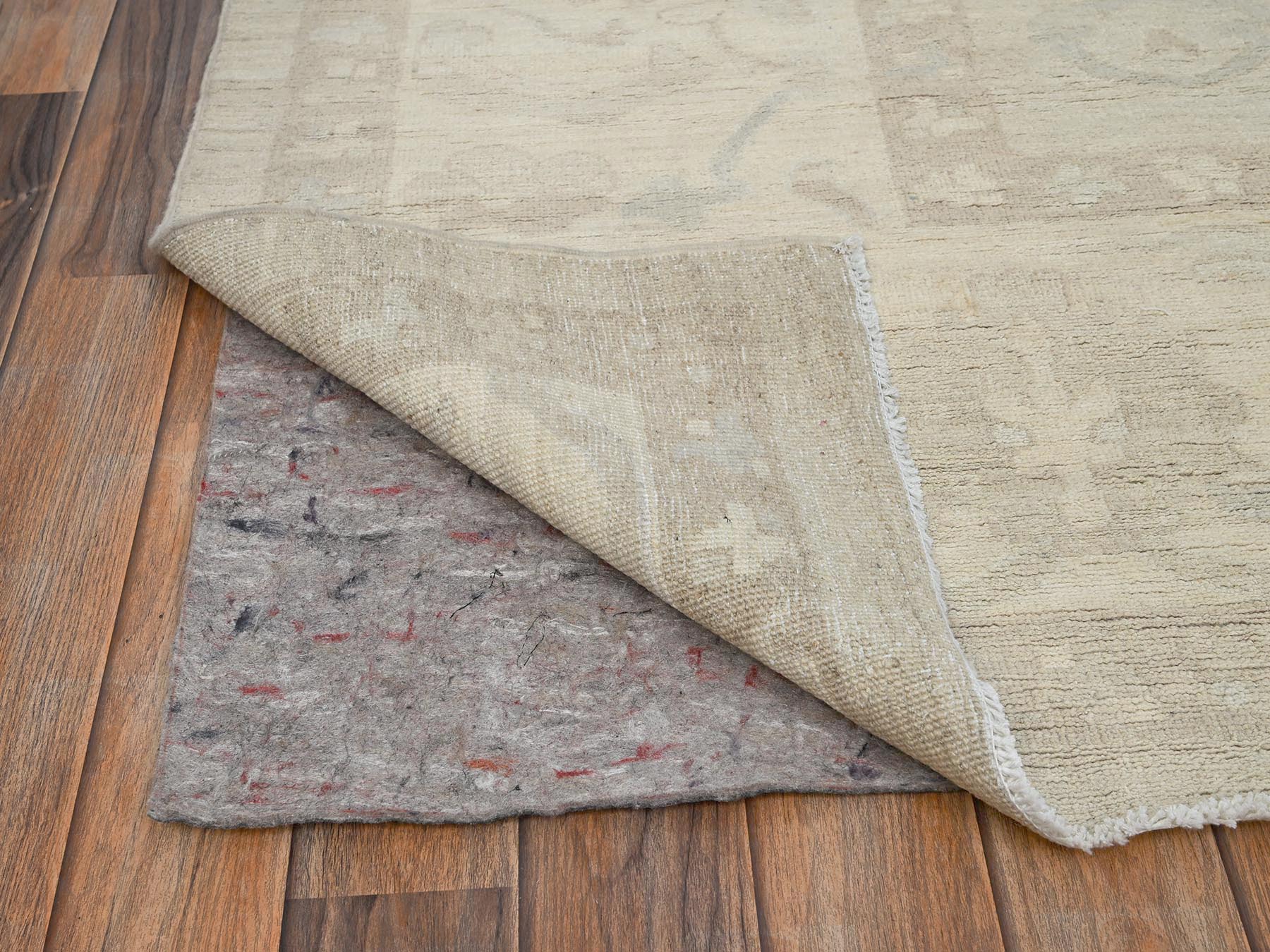 Oushak Oushak hand-knotted wool rug in Ivory, 8'3" x 9'6" — SKU O01519 (view 5)