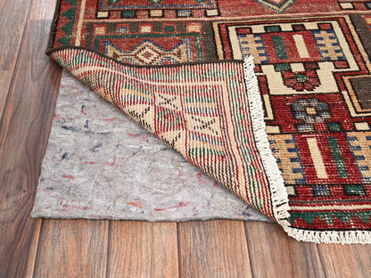 Vintage hand-knotted wool runner in Red, 3'1" x 6'7" — SKU O01546 (view 3)