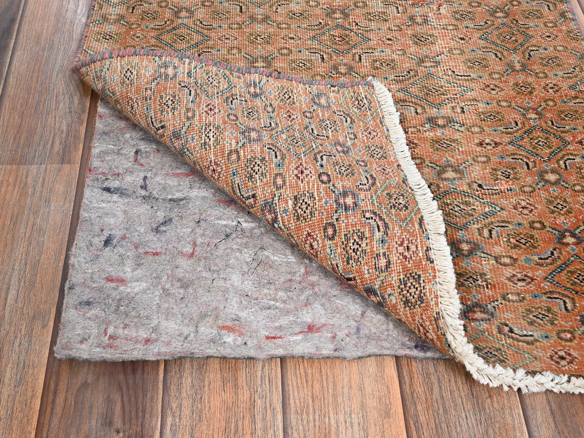 Vintage hand-knotted wool rug in Pink, 1'10" x 4'4" — SKU O01564 (view 3)