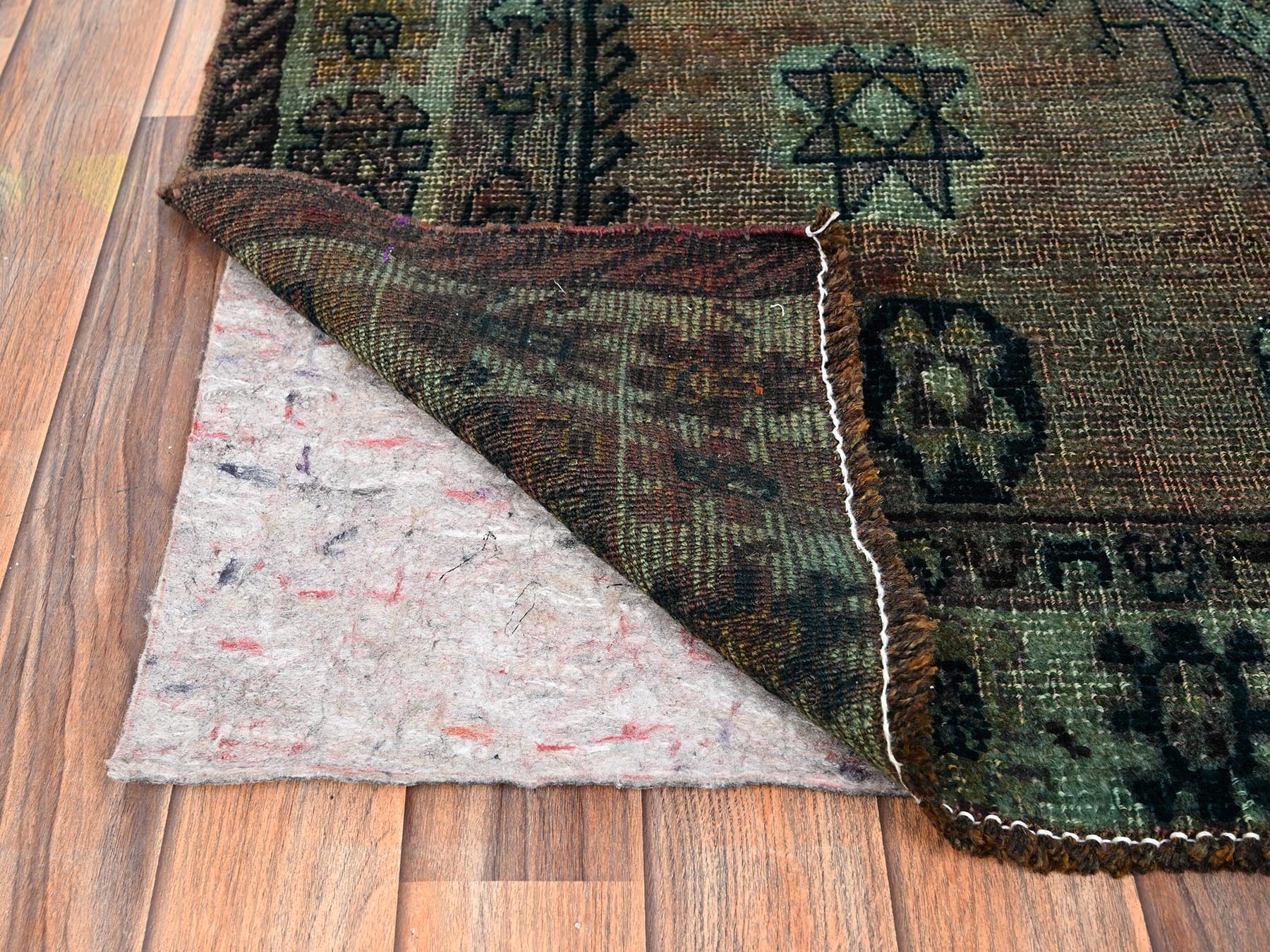 Shiraz Vintage hand-knotted wool rug in Overdyed & Green, 5'6" x 7'4" — SKU O01574 (view 3)