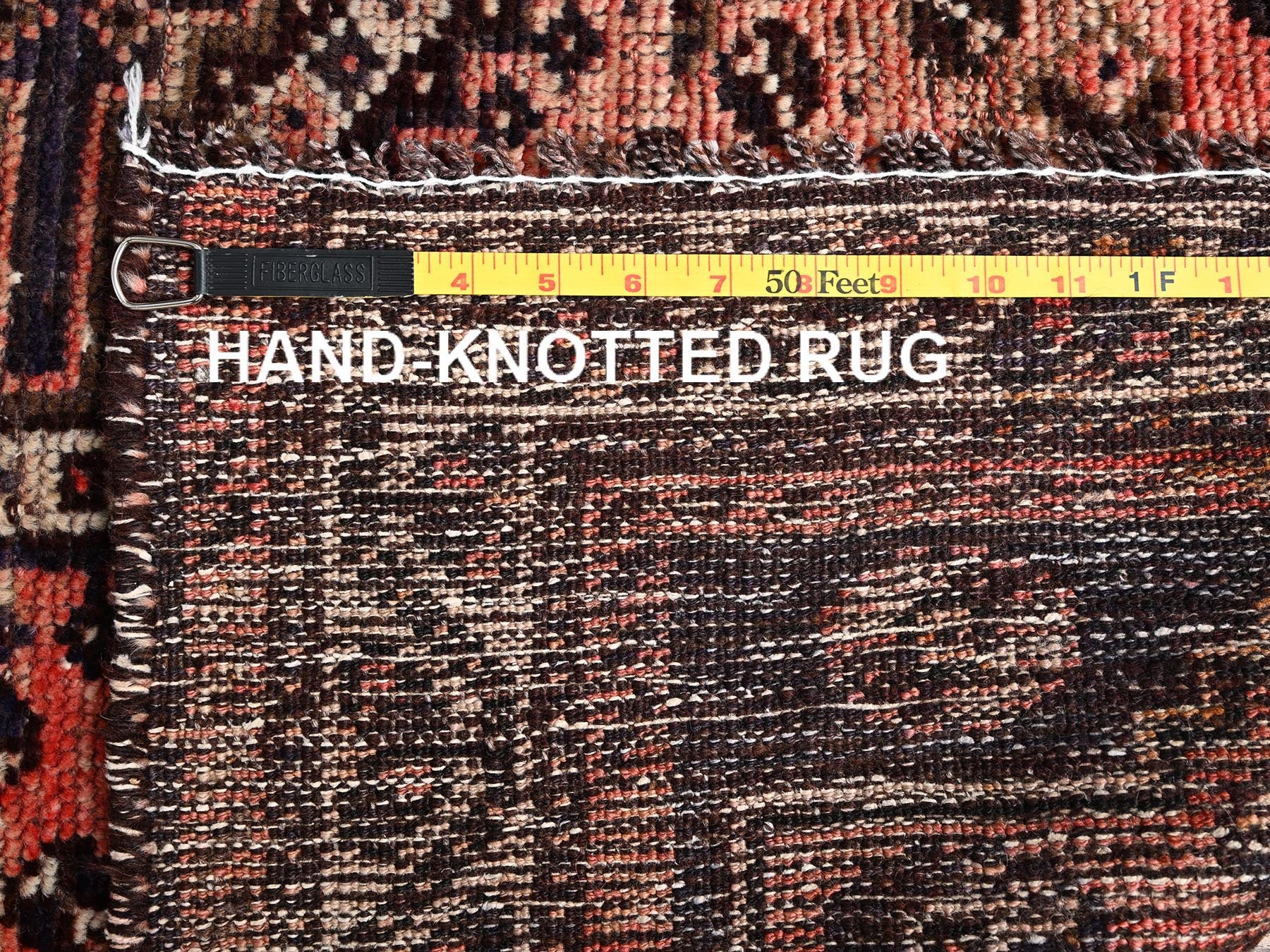 Shiraz Vintage hand-knotted wool rug in Red & Ivory, 5'3" x 5'11" — SKU O01576 (view 7)