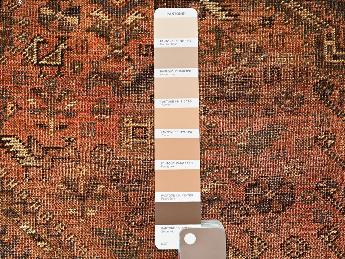 Shiraz Vintage hand-knotted wool rug in Orange & Brown, 5'1" x 7'2" — SKU O01578 (view 4)