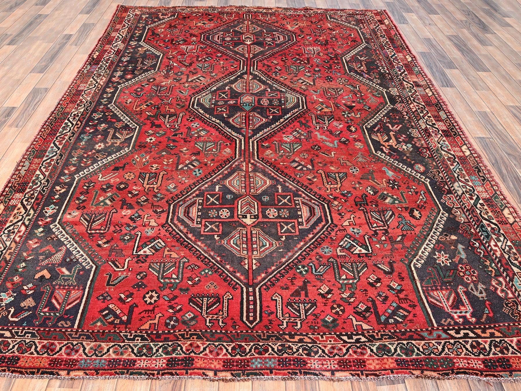 Shiraz Vintage hand-knotted wool rug in Red & Ivory, 7'1" x 9'11" — SKU O01582 (view 2)