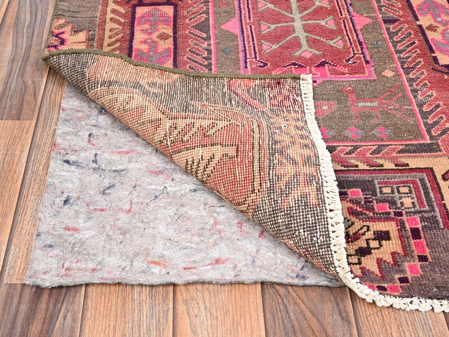 Vintage hand-knotted wool runner in Pink, 2'8" x 9'2" — SKU O01587 (view 3)