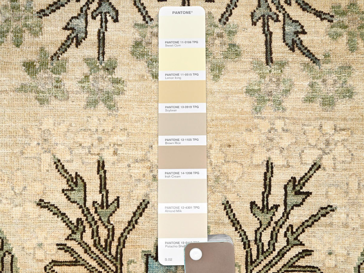 Tribal & Geometric hand-knotted wool runner in Ivory, 2'8" x 18'3" — SKU O01626 (view 4)