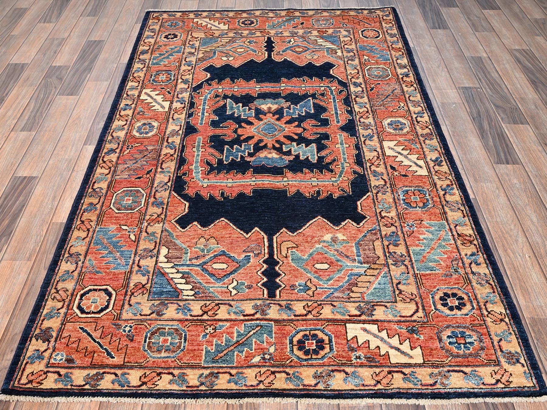 Heriz Heriz hand-knotted wool rug in Orange, 4'1" x 6'9" — SKU O01644 (view 2)