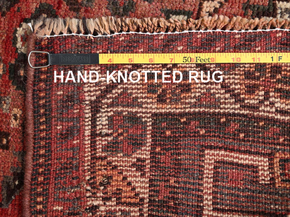 Shiraz Vintage hand-knotted wool rug in Red & Ivory, 5'3" x 7'7" — SKU O01703 (view 7)