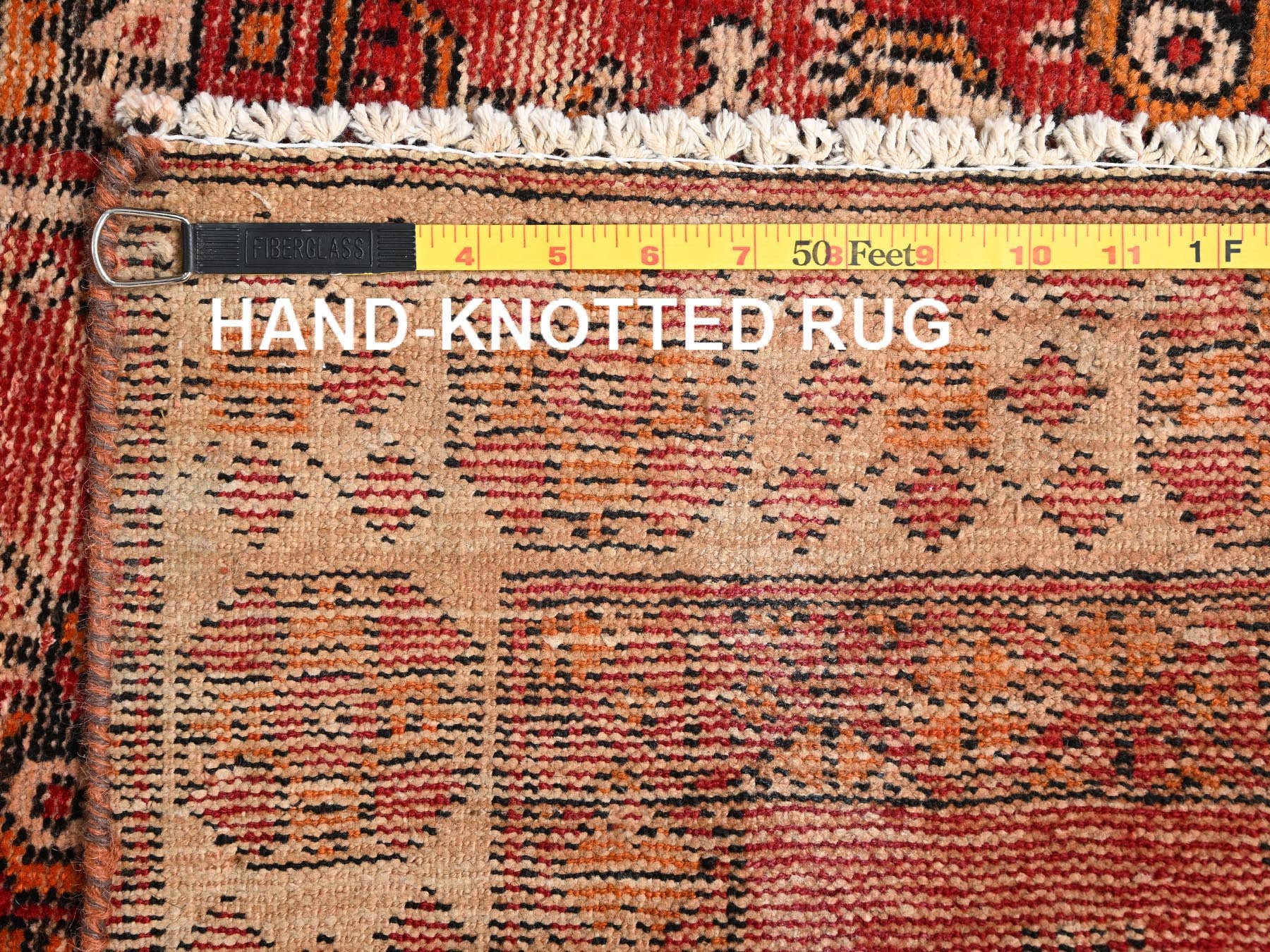Shiraz Vintage hand-knotted wool rug in Red & Ivory, 3'8" x 6' — SKU O01705 (view 7)