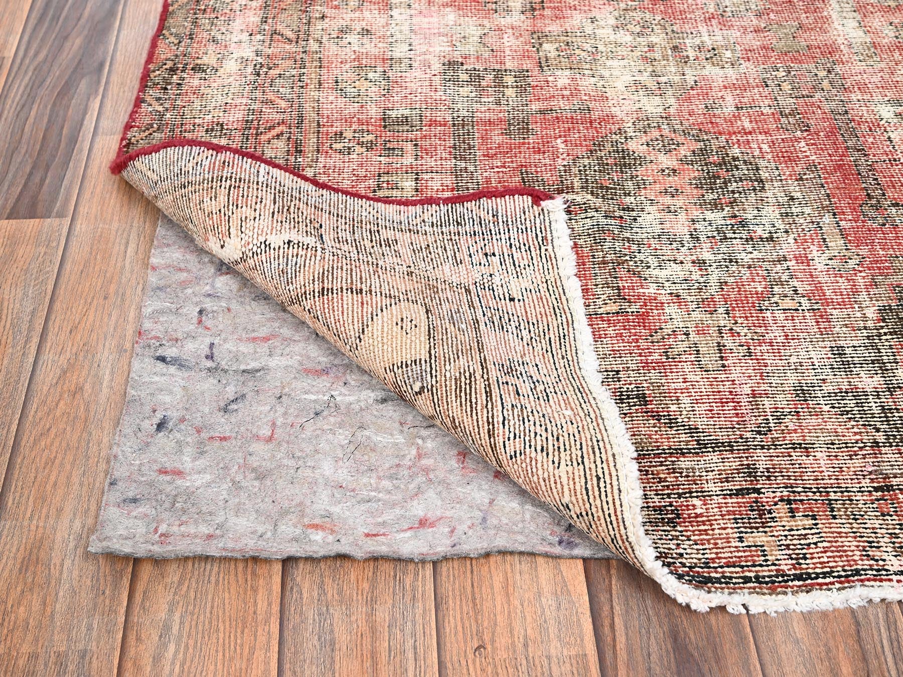 Hamadan Vintage hand-knotted wool runner in Red, 3'2" x 6'5" — SKU O01718 (view 3)