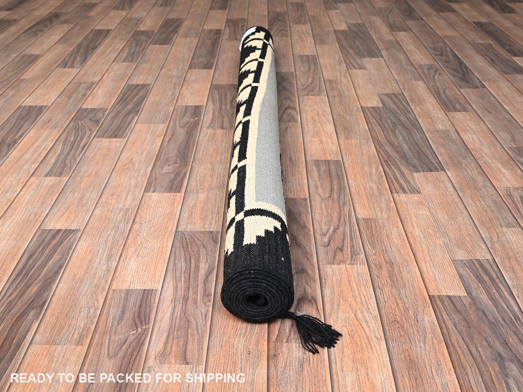 Tribal & Geometric hand-knotted wool rug in Gray & Black, 5'3" x 6'11" — SKU O01736 (view 5)