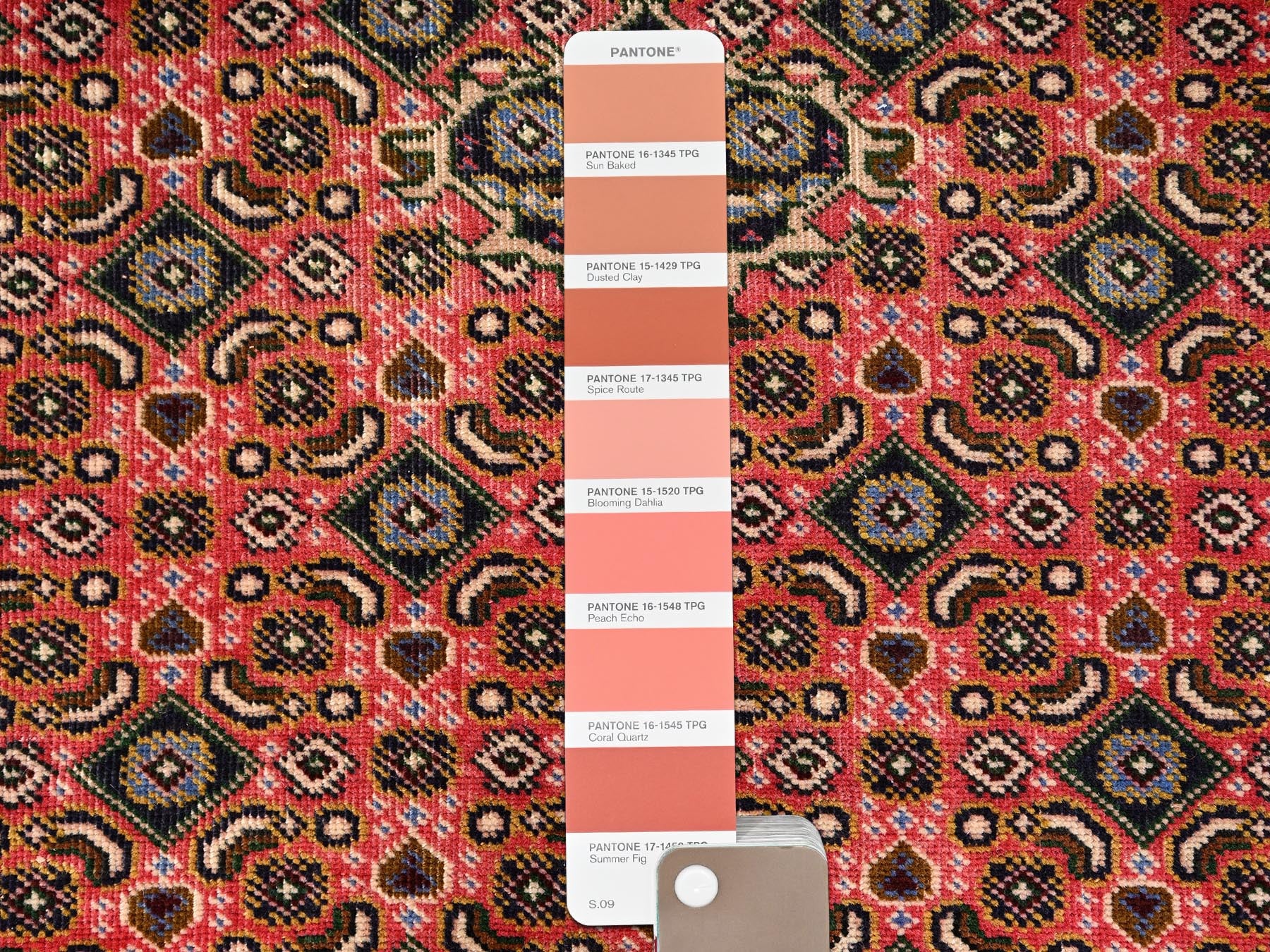 Hamadan Vintage hand-knotted wool runner in Red & Yellow, 3'2" x 9'2" — SKU O01748 (view 4)