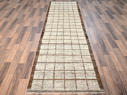 Ivory 2'9" x 9'5" Tribal & Geometric Hand knotted Wool Rug - Sku: O01765