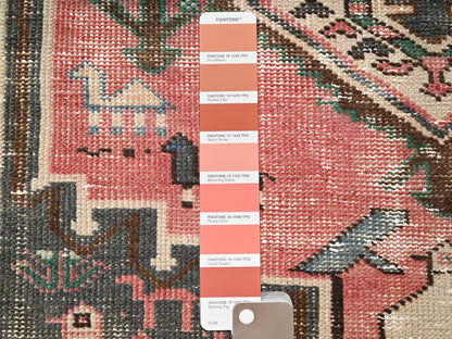 Hamadan Vintage hand-knotted wool runner in Pink, 3'2" x 6'8" — SKU O01812 (view 4)